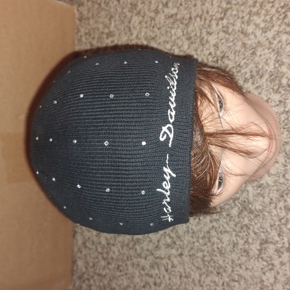 Harley Davidson Women's Embroidered Sequin Knit Beanie Black - Picture 1 of 9